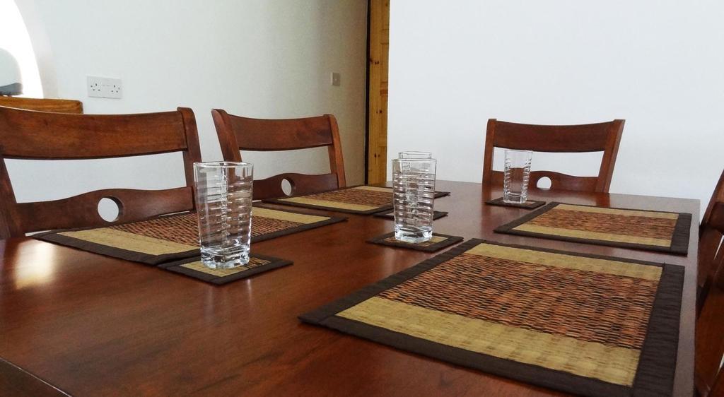 Skyblue Guesthouse - Self Catering باي سانت آن المظهر الخارجي الصورة